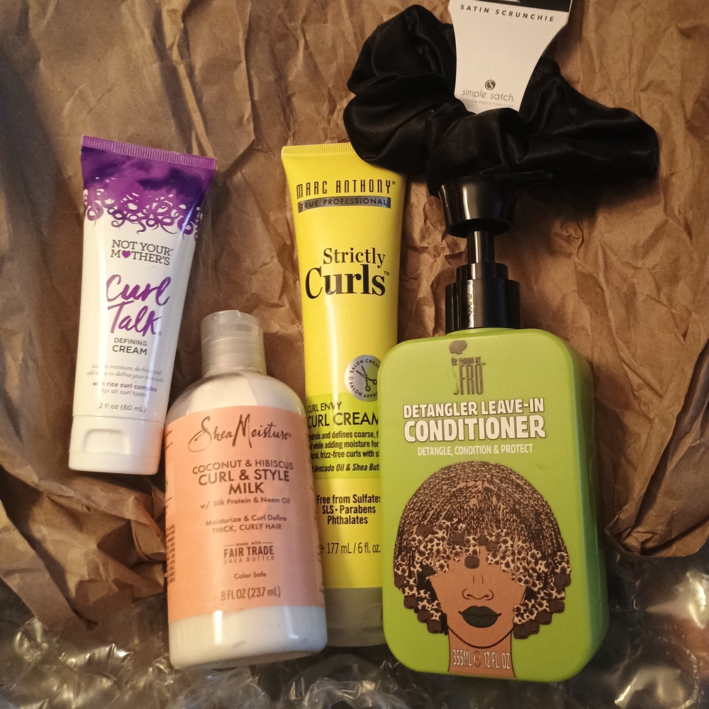 Curly Haired Ma Ma Shea Moisture & Style Milk Bundle